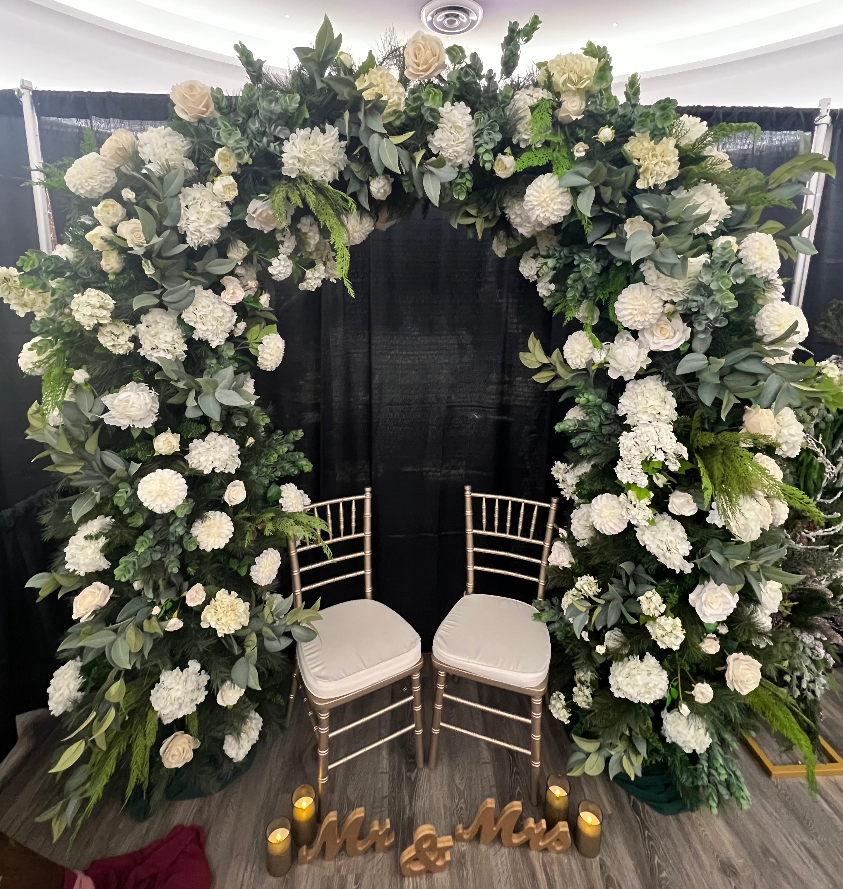 Ultra LUXE Pine Arch
