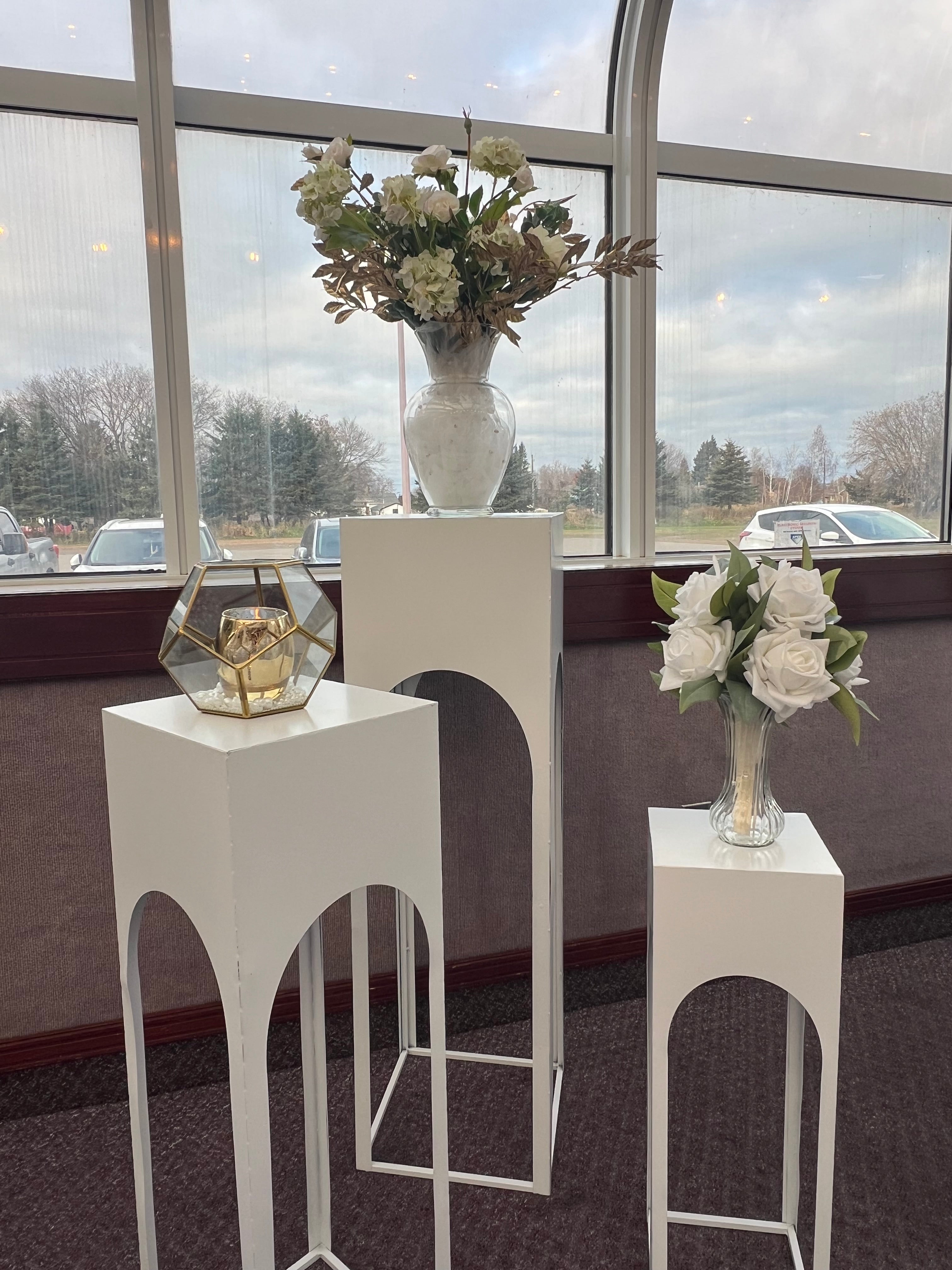 Set of 3 White Metal Stands